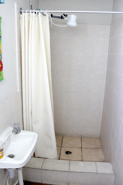 Ximenas Guest House Σαν Σαλβαντόρ Εξωτερικό φωτογραφία