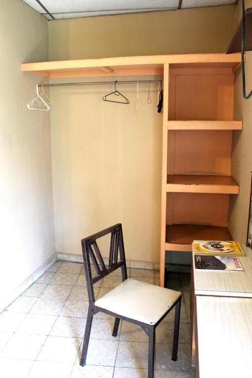 Ximenas Guest House Σαν Σαλβαντόρ Εξωτερικό φωτογραφία