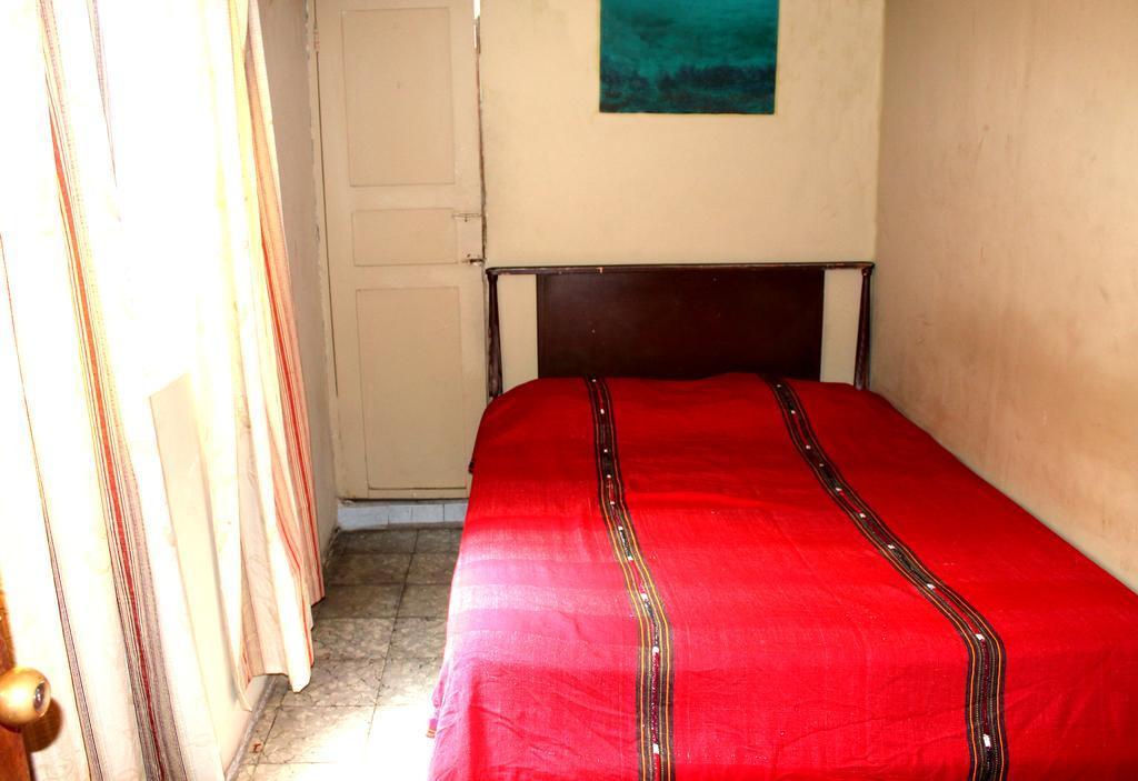 Ximenas Guest House Σαν Σαλβαντόρ Εξωτερικό φωτογραφία